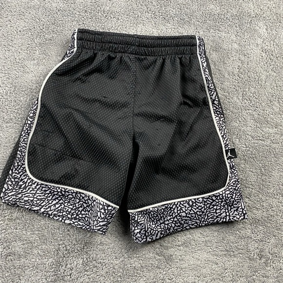 Jordan Black Cement Shorts Jersey Kids Youth XS White Gray Dri-Fit - Picture 10 of 13